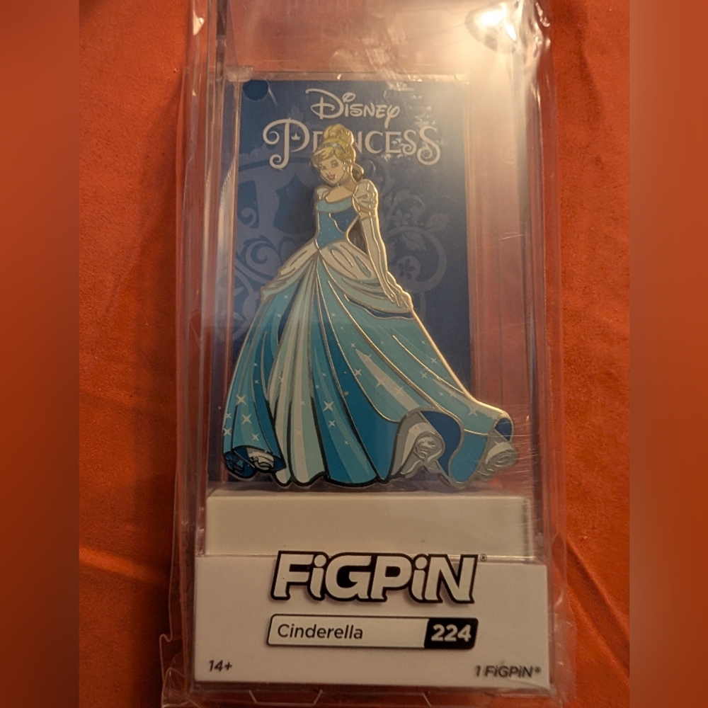 Figpin Disney Princesses Cinderella 224 NEW